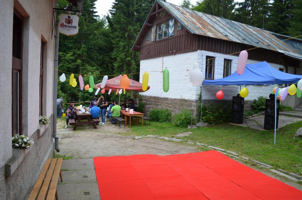 Chata Barbora Lučany nad Nisou Buitenkant foto